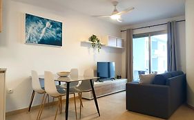 Casa Matteo-Modern Apartment With Pool